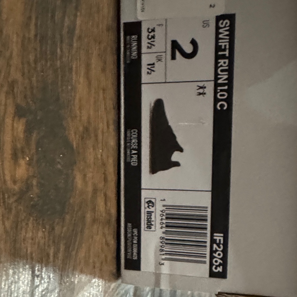 Adidas Kids Swift Run 1.0 size 2 - Picture 4 of 5
